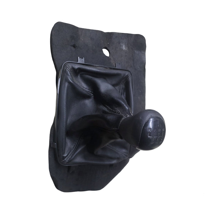 A101 - VZ Holden Commodore Sedan - Manual Gear Shifter 6spd MV5 with Linkage Arms