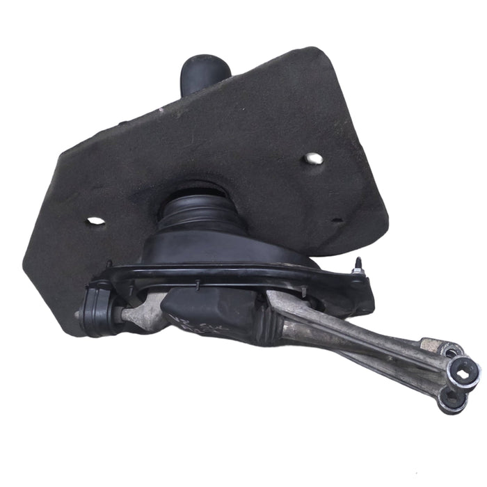 A101 - VZ Holden Commodore Sedan - Manual Gear Shifter 6spd MV5 with Linkage Arms
