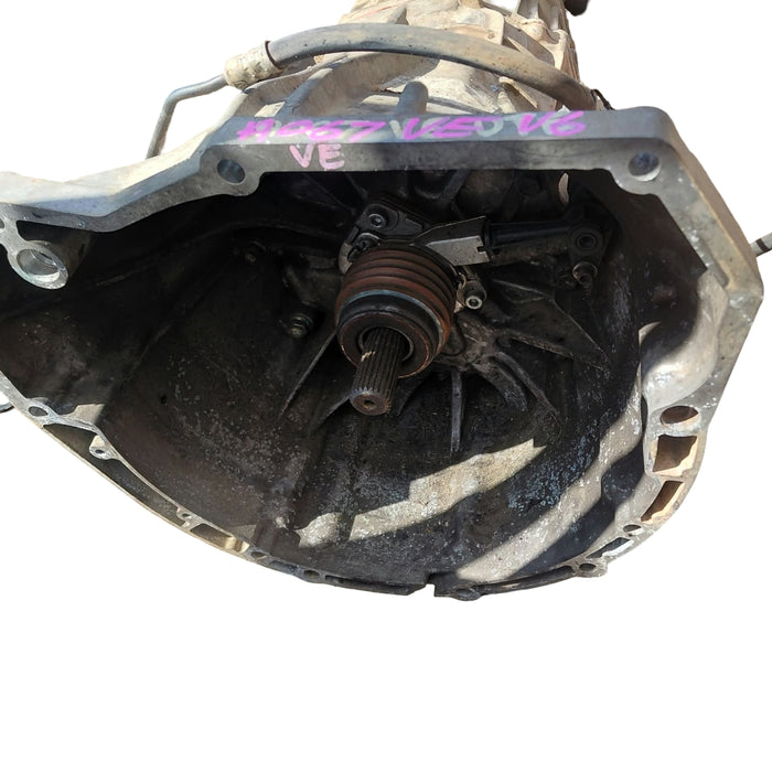 A067 - VE SERIES I Holden Commodore - MV5 6 Speed Manual Gearbox VIN: 6G1EK427XLX9L350115 208,XXXkms