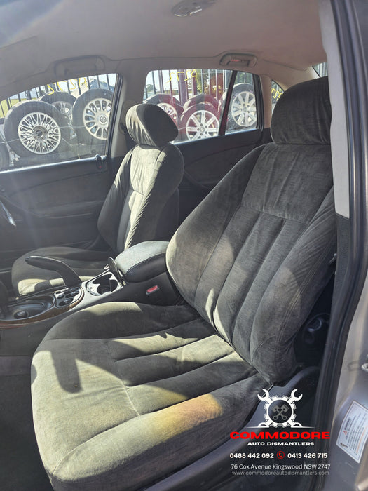 A272 - WH Holden Statesman V6, Auto 296,XXXkms Quicksilver #H154