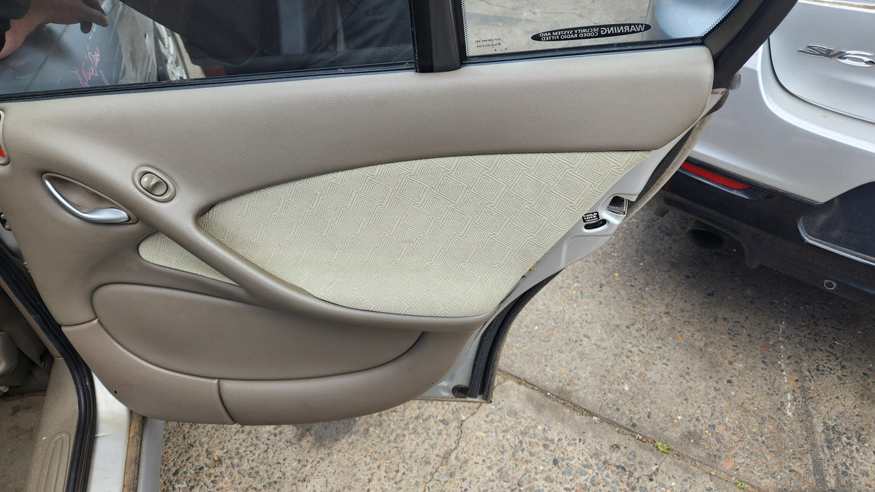 A085 - VY SV6 Holden Commodore Sedan - Doorcard Set Taupe (powered windows)