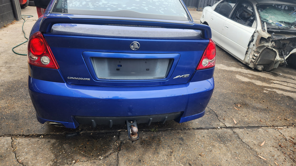 A101 - VZ Holden Commodore SEDAN - Rear Spoiler - IMPULSE BLUE #987K