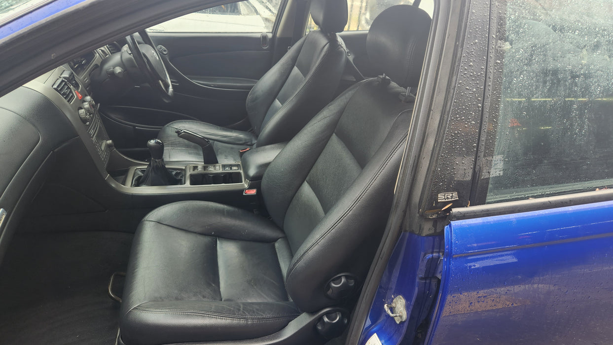 A101 - VY VZ,VY,VX,VT HOLDEN COMMODORE Sedan - Seatbelt Passenger Front (BLACK)
