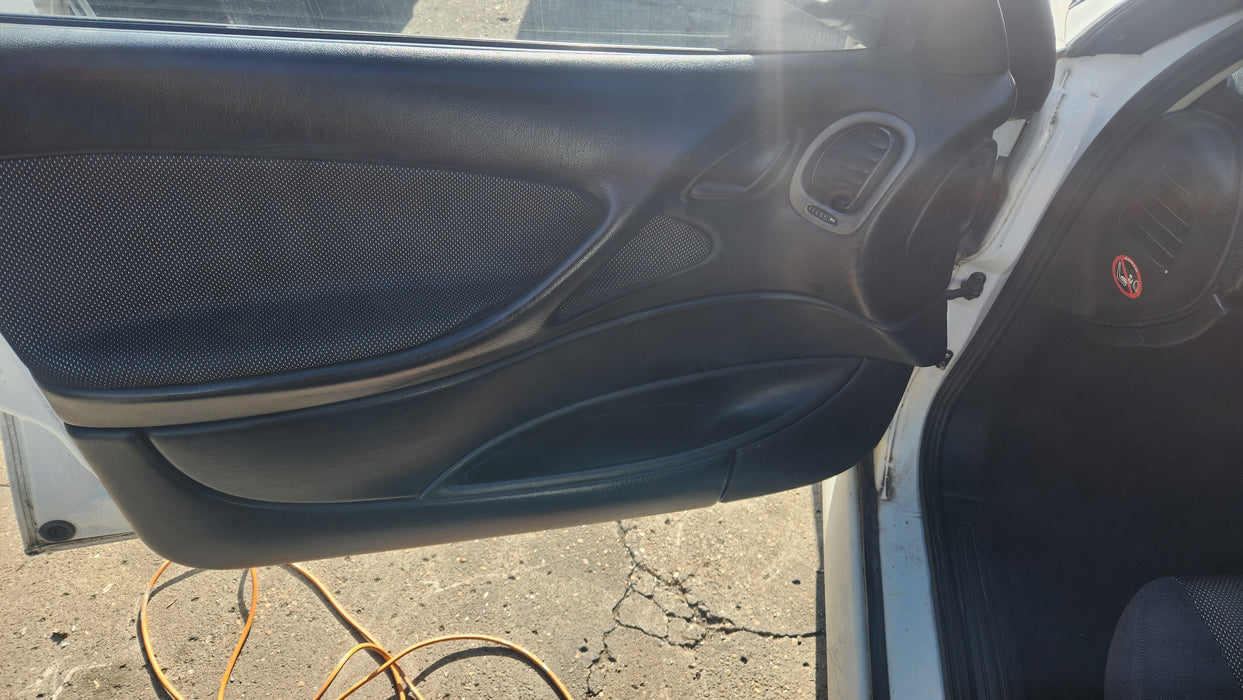 A100 - VZ SV6 Holden Commodore Sedan - Doorcard Set of 4 (powered windows)