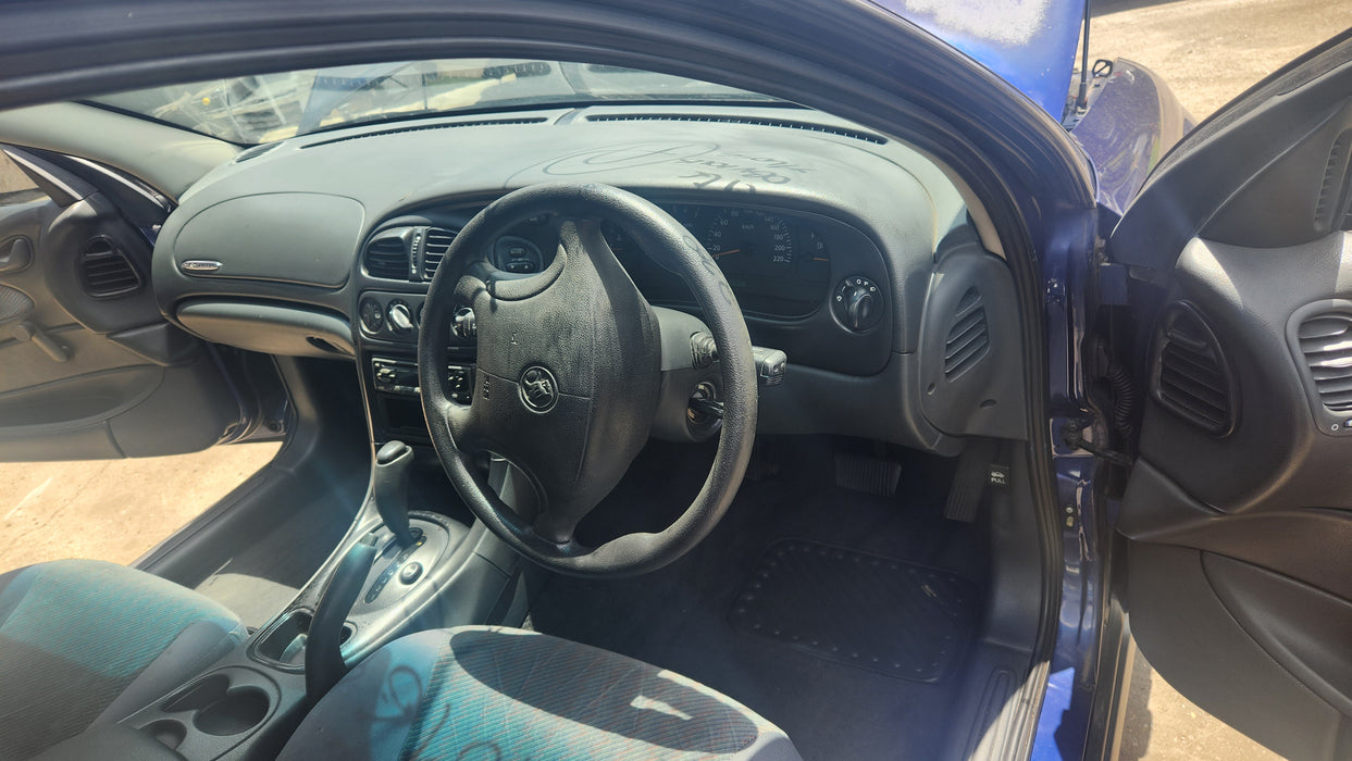 A104 - VT / Holden Commodore - Dash Facia