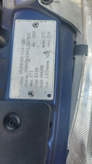 A104 - VT SERIES II Holden Commodore SEDAN (2000) - V6 AUTO Cluster LN3 - 262, 877km