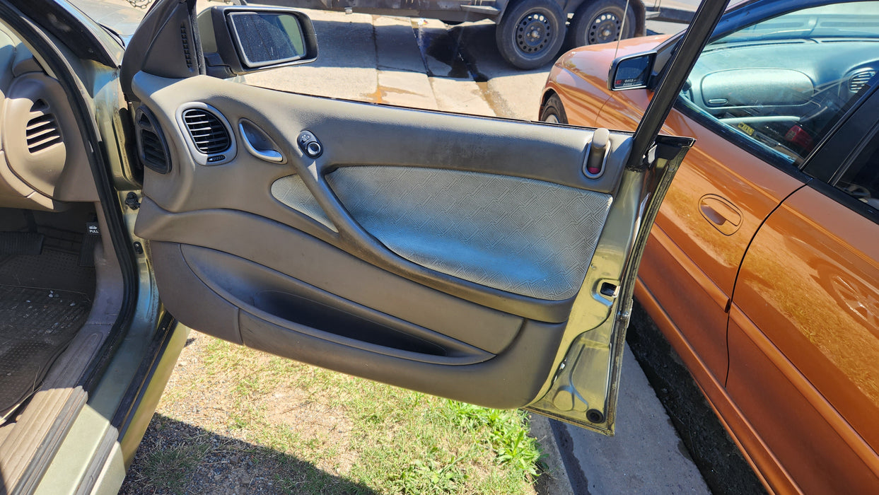 A124 - VY Holden Berlina Sedan -  Doorcard Set Beige / Taupe