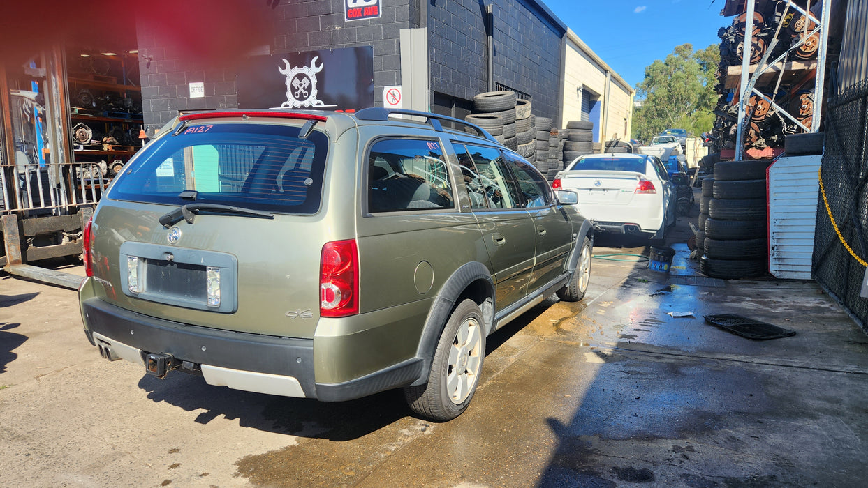 A127 - VY / VZ Holden Adventra Wagon - Jack Kit