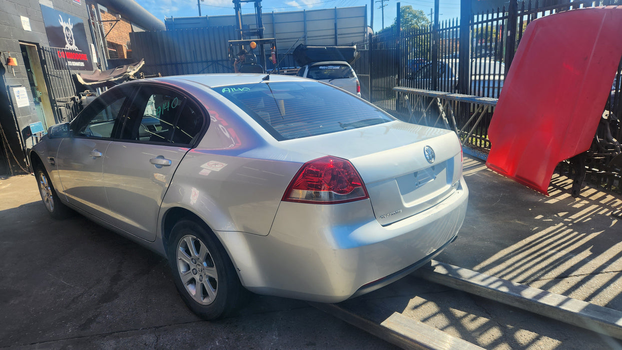 A140 - VE HOLDEN COMMODORE SERIES I (2008) - V6 Auto Cluster - 204, 218kms