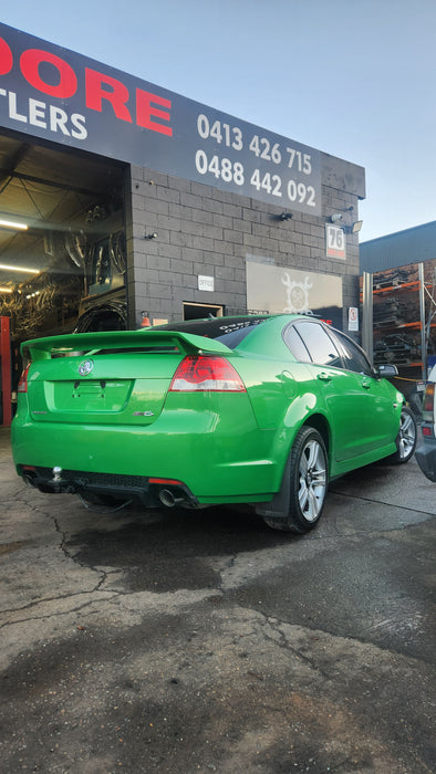 A153 - VE Holden Commodore Sedan - Door Driver's Rear - Atomic Green #609R