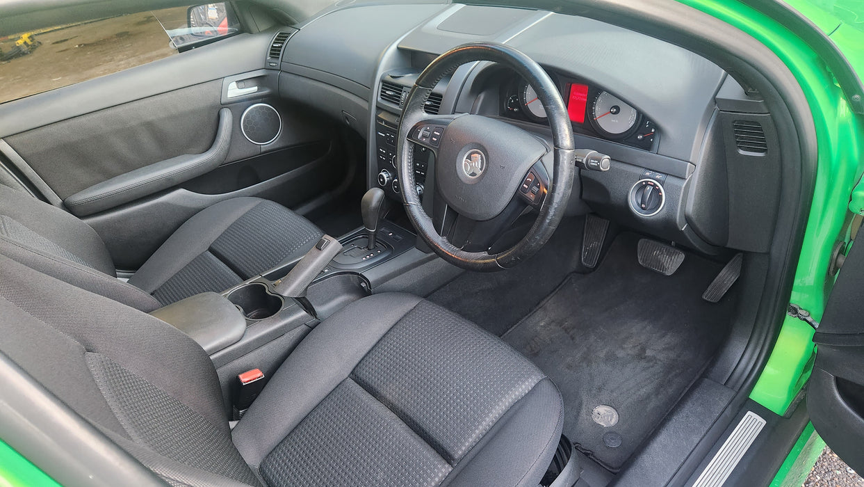 A153 - VE SV6 II Holden Commodore - Centre Dash Facia