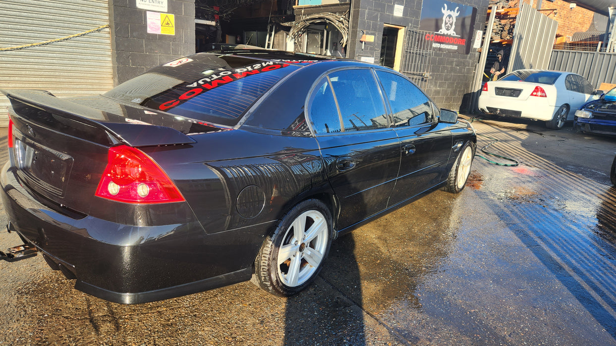 A155- VZ SV6 Holden Commodore Sedan - Drivers Side Taillight