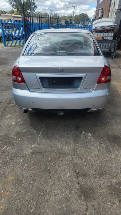 A164 - Vy Holden Commodore Acclaim Sedan - Passenger Side Taillight