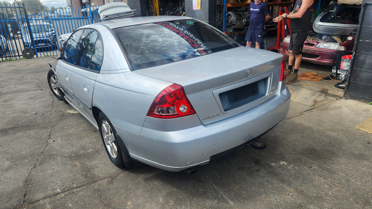 A164 - Vy Holden Commodore Acclaim Sedan - Passenger Side Taillight