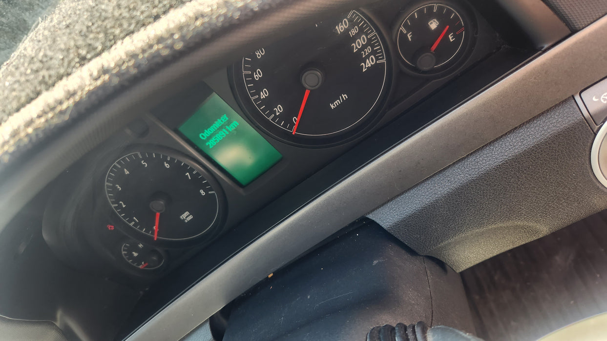 A167 - Ve Omega V6 - Dash Spears