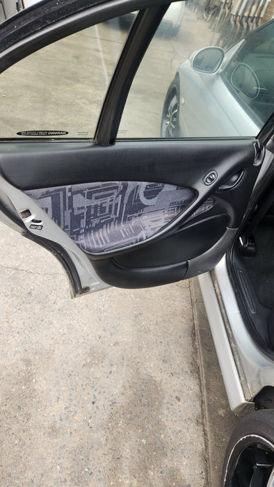 A168 - VX SS Holden Commodore  Sedan - Doorcard Set Grey Cloth (power windows)