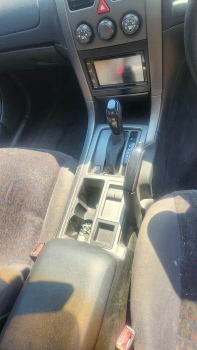 A171 - VZ Holden Commodore Sedan - Centre Console Trim Auto / Manual Silver