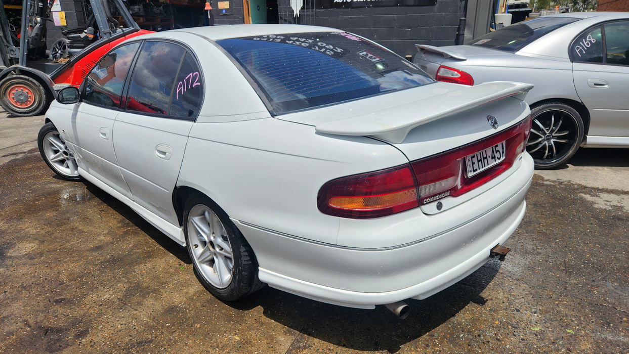 A172- VZ,VY,VX,VT HOLDEN COMMODORE SEDAN - Seatbelt Centre Rear Grey
