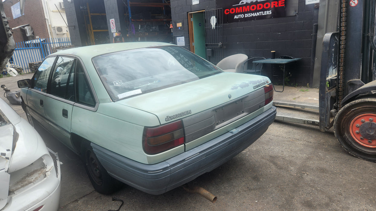 A174 - VN HOLDEN COMMODORE SEDAN - Overflow Hose