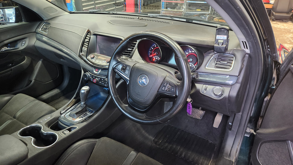 A175 - VF SV6 Holden Commodore Utility SERIES I (2014) - Cluster V6 AUTO LFX - 183, 459kms P/N: 92271676