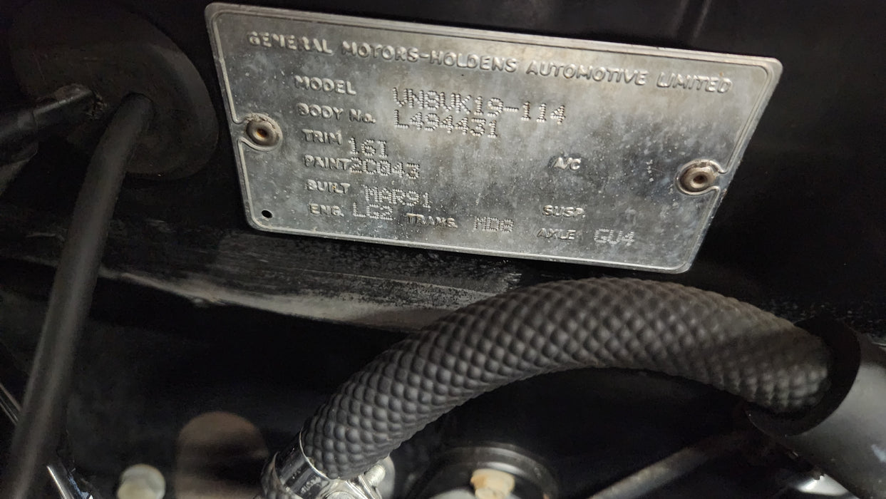 VN/VP/VR/VS Holden Commodore - PASSENGERS SIDE B-Pillar Upper Trim - DARK GREY P/N: 92032437 Trim #16i