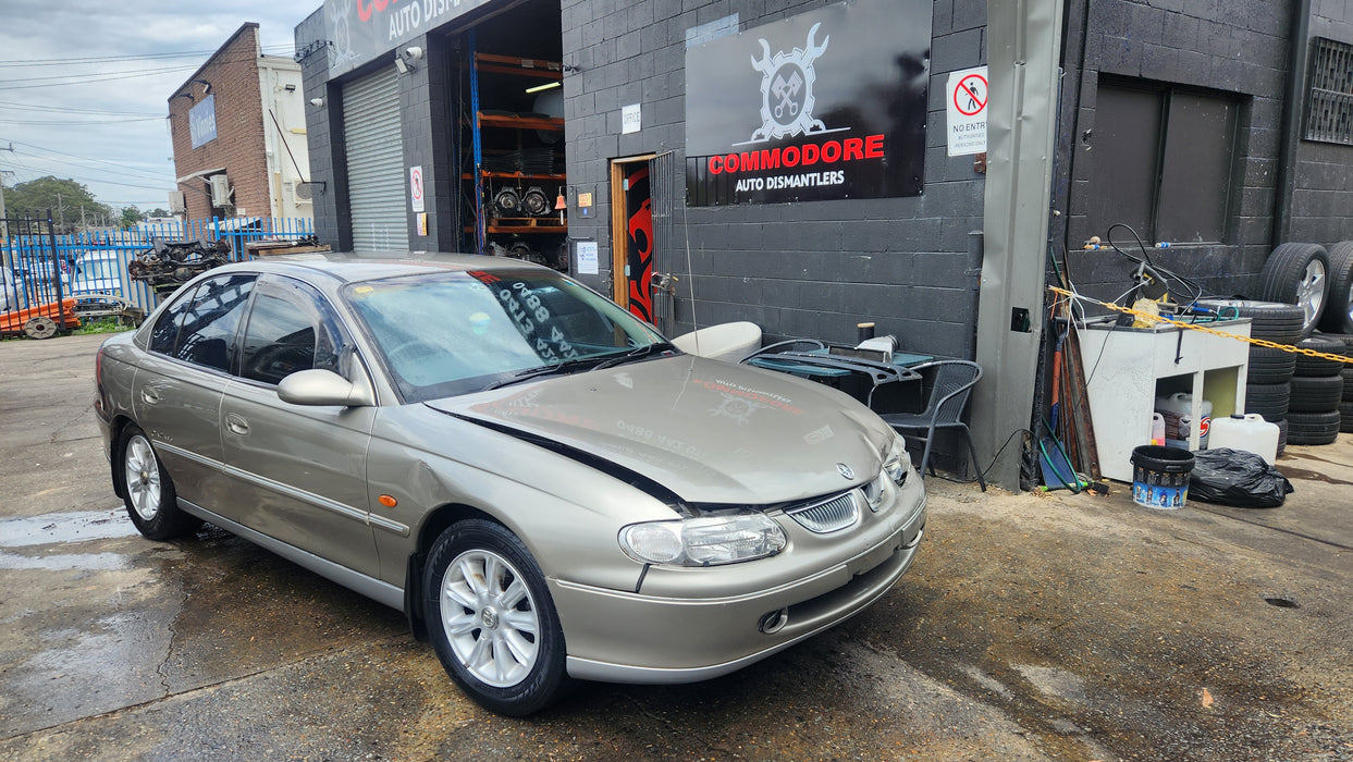 A177 - VT V6 HOLDEN CALAIS - PASSENGER REAR DOOR - PAINT CODE TUNGSTEN METALLIC #H114