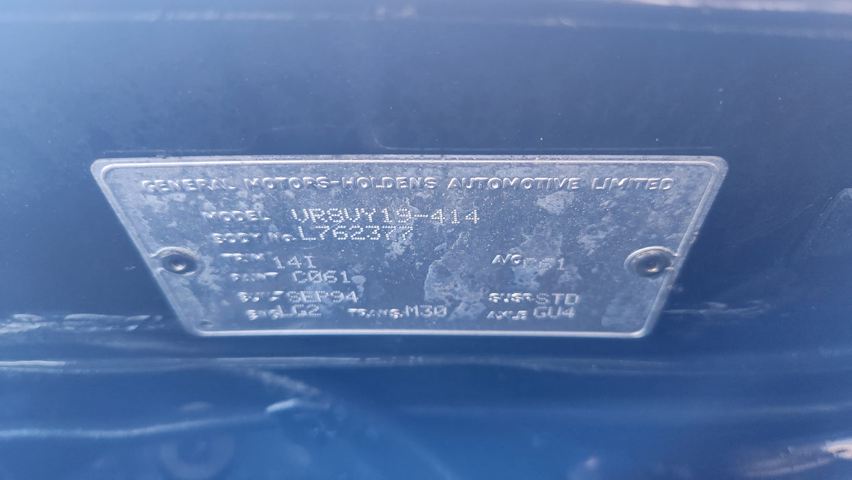 A178 - VR HOLDEN STATESMAN - Seatbelt (PASSENGER'S REAR) - Trim: #14i