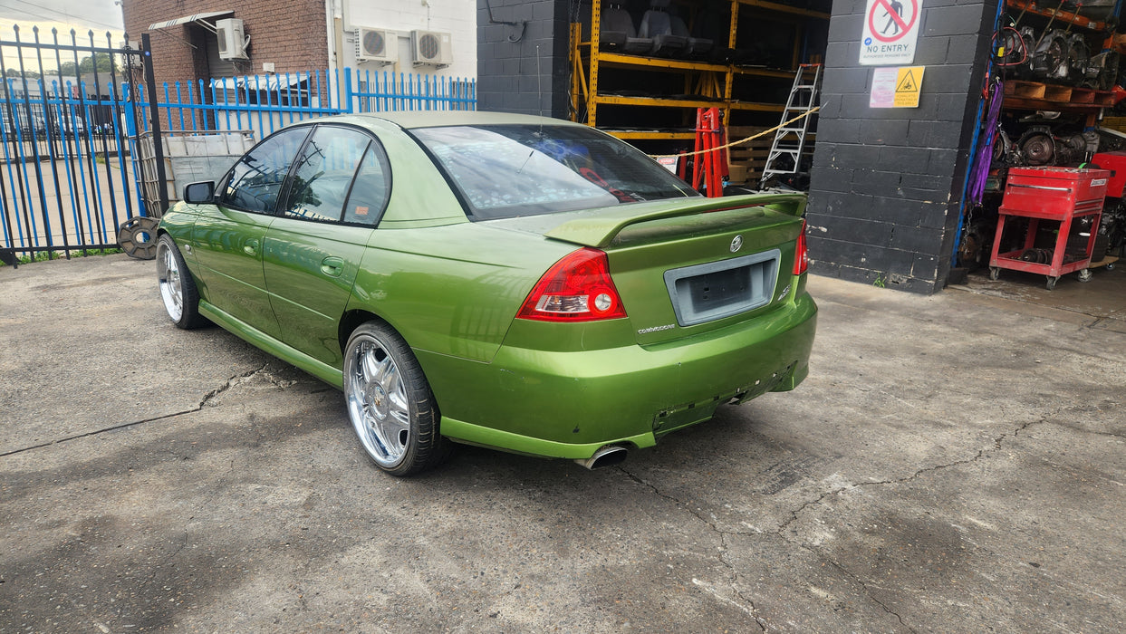 A183 - Vy Holden S-Pac Sedan - Rear Bar - HOT HOUSE GREEN #870J