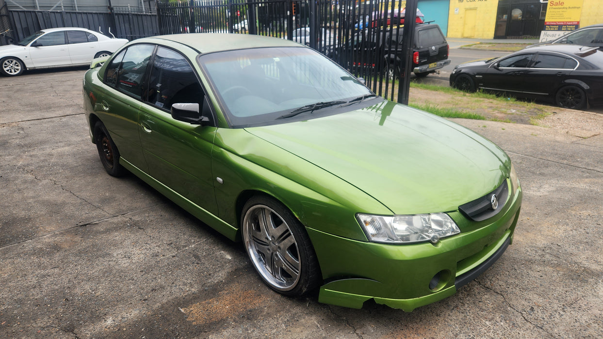 A183 - VY Holden Commodore - Centre Dash Facia - With Air Vents & Hazard Switch