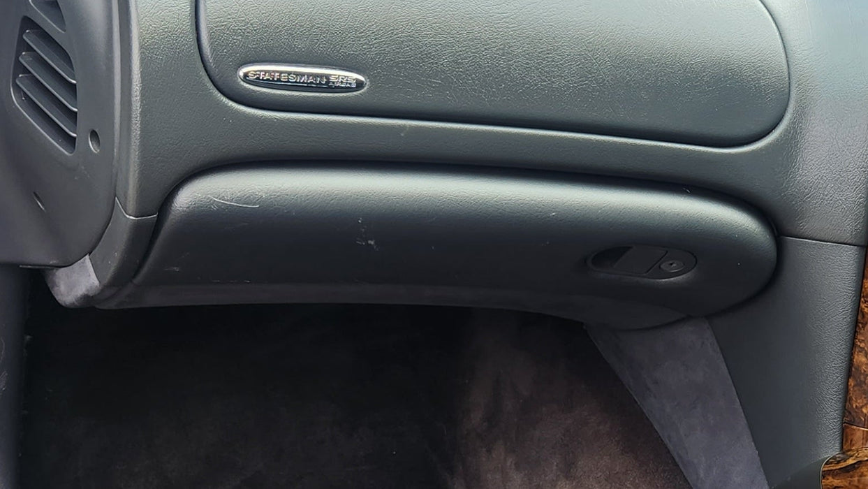A184 - WH Holden Statesman/Caprice (2000) - Dash Airbag Passenger's Side - P/N: 92050921