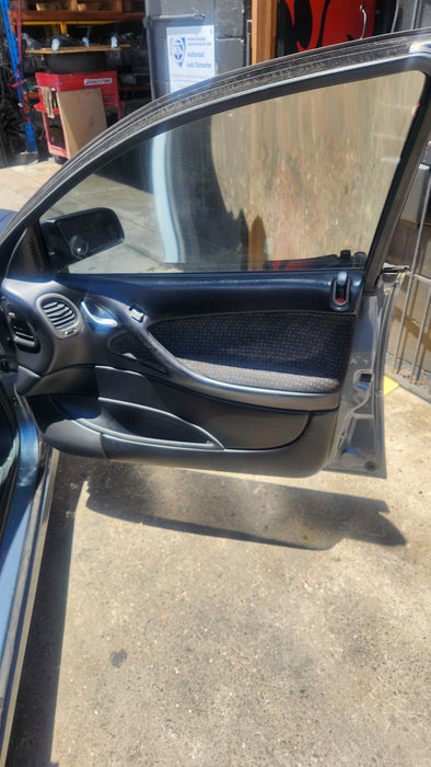 A180 - VZ Executive Holden Commodore Sedan - Doorcard Set of 4 (powered front, wind up rear)