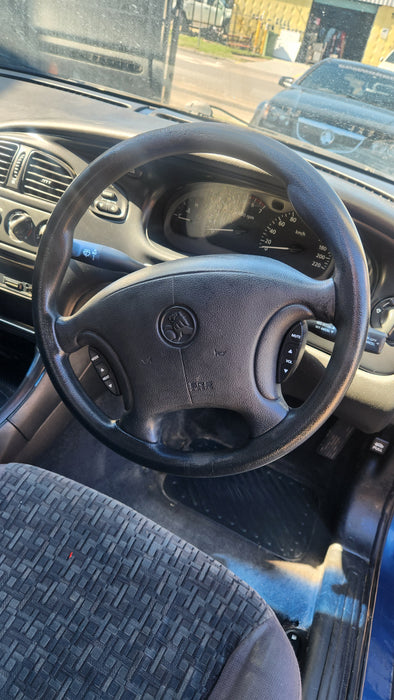 A185 - VX Holden Equip Sedan SII (2002) - Cluster V6 AUTO LN3 - 285, xxxkms
