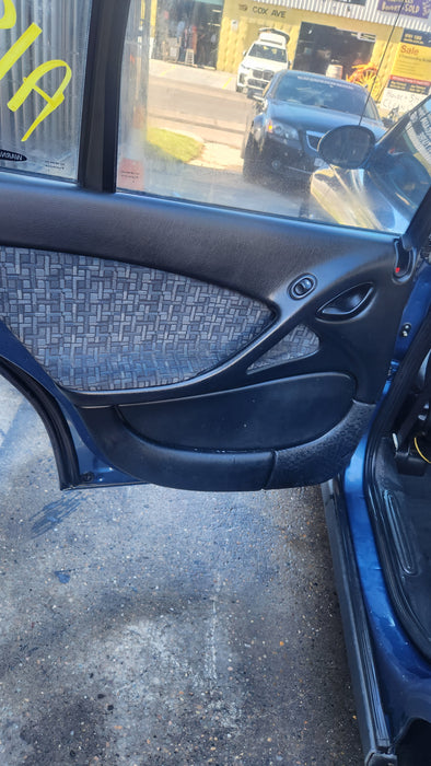 A185 - VX Equipe Holden Commodore Sedan - Doorcard Set of 4 (powered windows)