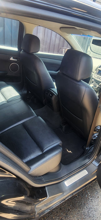 A189 - VE Equipe Wagon - Centre Interior light