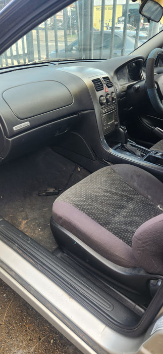 A194 - VZ Holden Commodore - Blaupunkt Stereo with PIN CODE