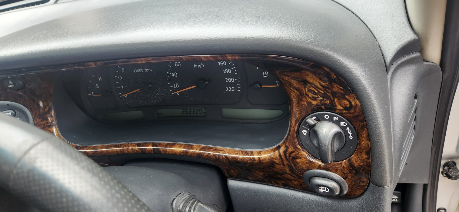 A195 - VX Holden  Calais - Dash Facia / Woodgrain - with Headlight Switch