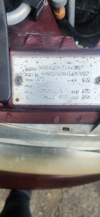 A196 - VX HOLDEN CALAIS - Fuse Panel Cover - V6 AUTO LN3
