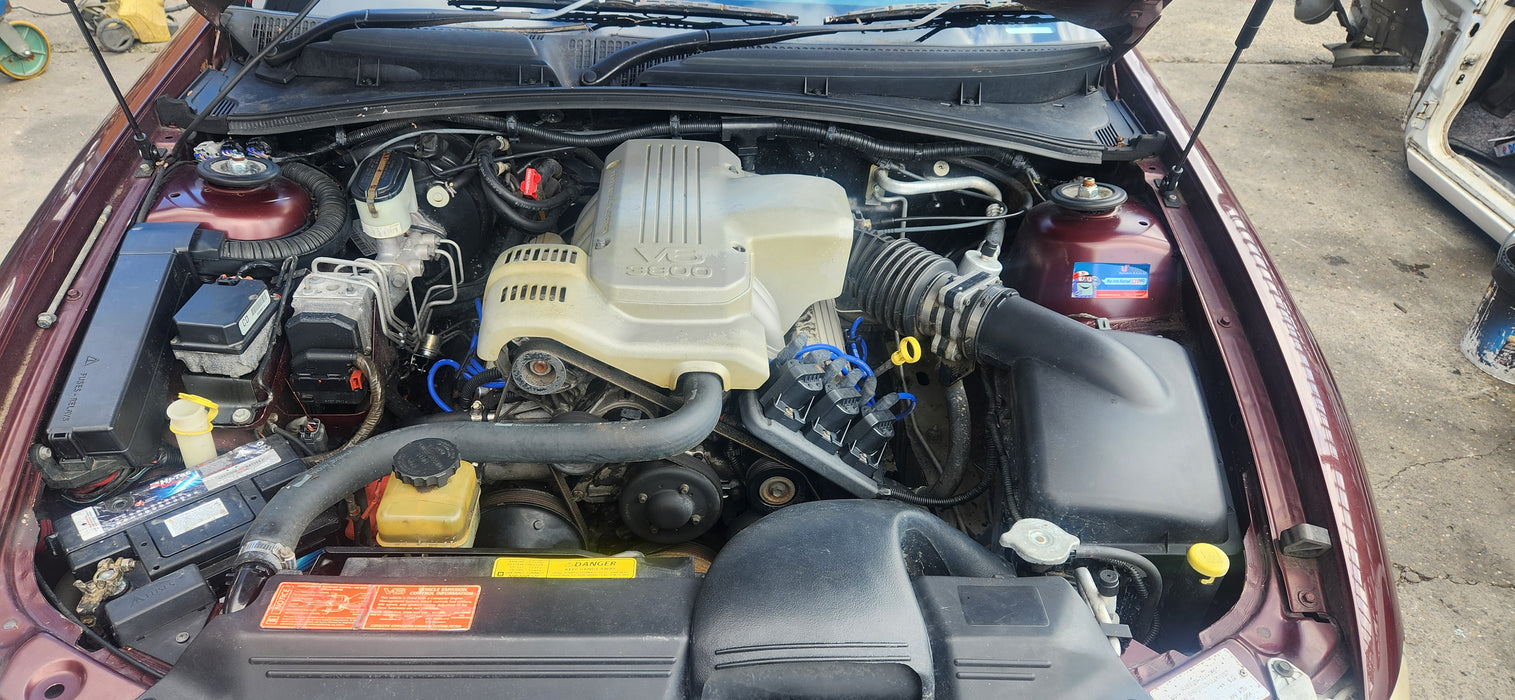 A196 - VX HOLDEN CALAIS - Fuse Panel Cover - V6 AUTO LN3