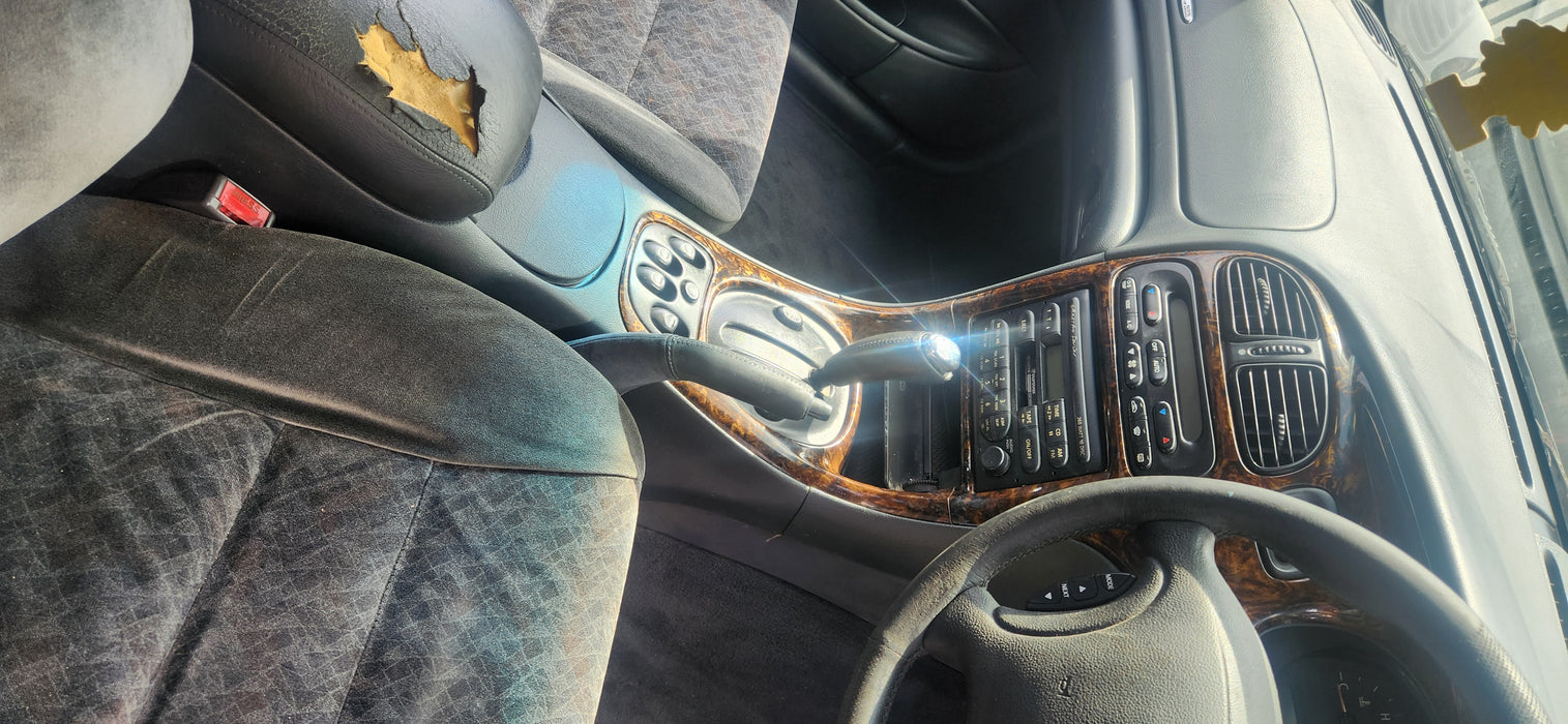 A196 - VX HOLDEN CALAIS - Handbrake Lever - Suede and leather