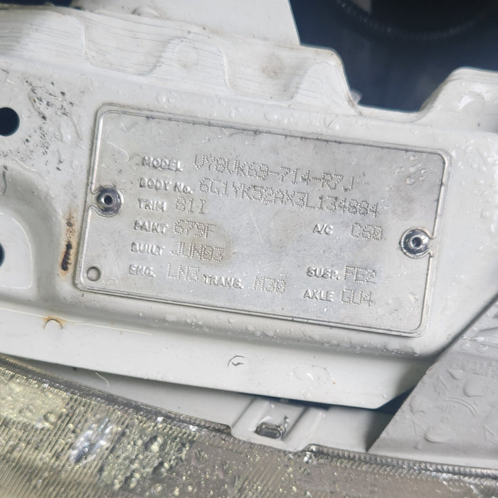 A197 - VY HOLDEN COMMODORE S-Pac Sedan - Fuel Flap HERON WHITE #679F