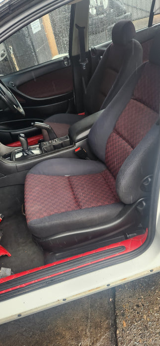 A197 - VY VZ,VY,VX,VT HOLDEN COMMODORE Sedan - Seatbelt Passenger Front  (BLACK)