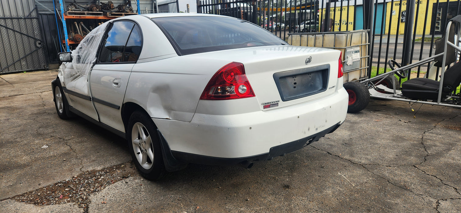 A199 - VY / Holden Commodore Sedan - Cluster Surround with LPG guage