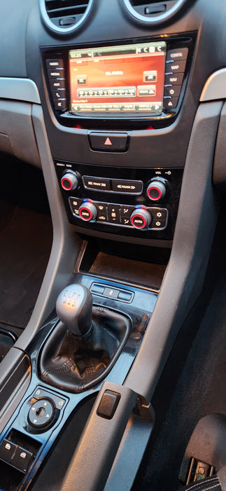 A203 - VE SV6 UTE - Center Dash Display