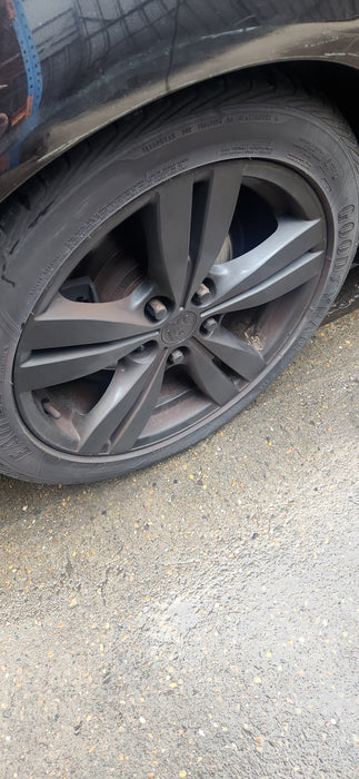 A202 - VE/ VF Holden Commodore - 18" Wheels Set of 4 with Tyres