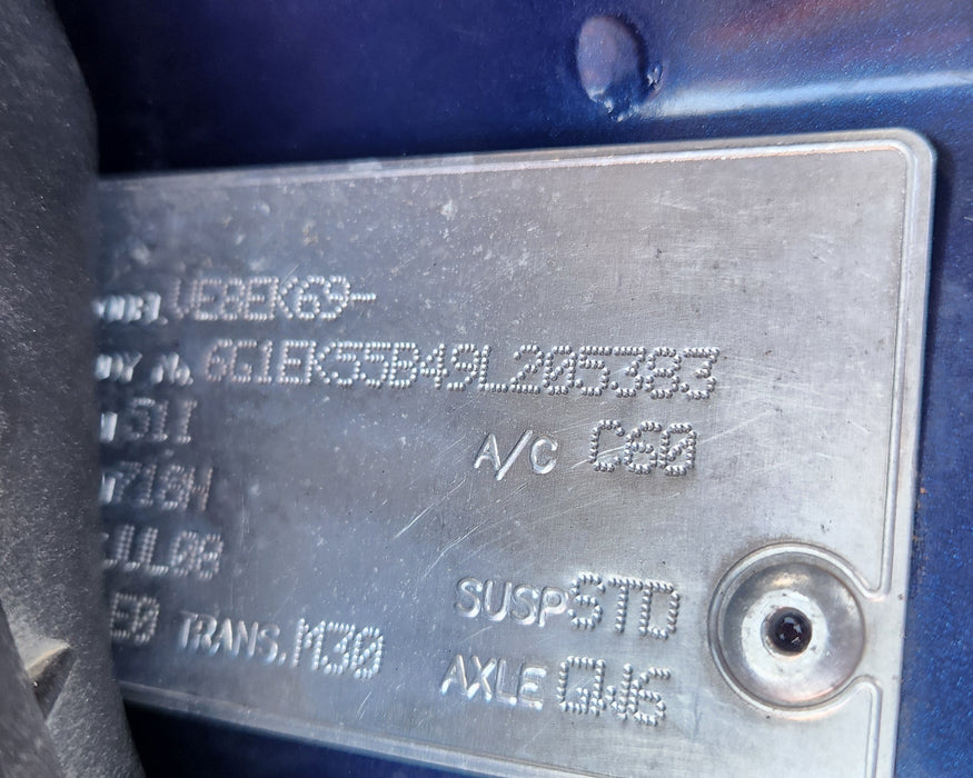 A213 - VE HOLDEN COMMODORE OMEGA SEDAN - Fuel Flap VESPERS BLUE #718h