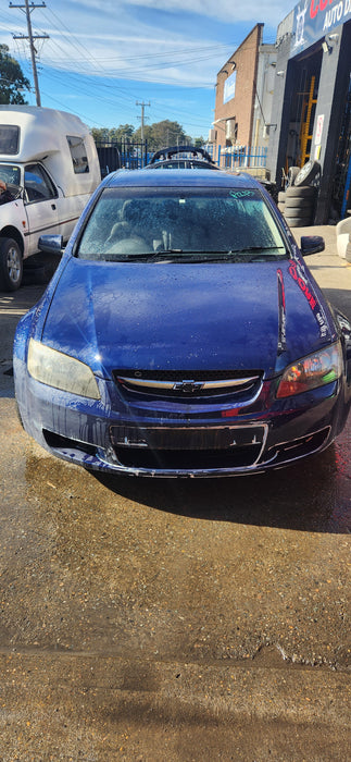 A213 - VE OMEGA SEDAN - Front Bar BLUE #718H