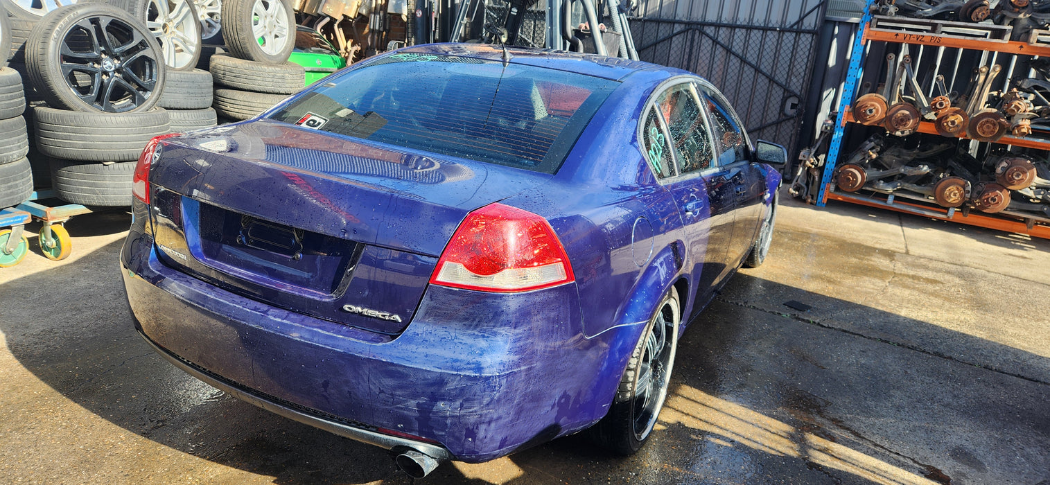 A213 - VE OMEGA SEDAN - Driver's Rear Door - Vespers Blue - #718H
