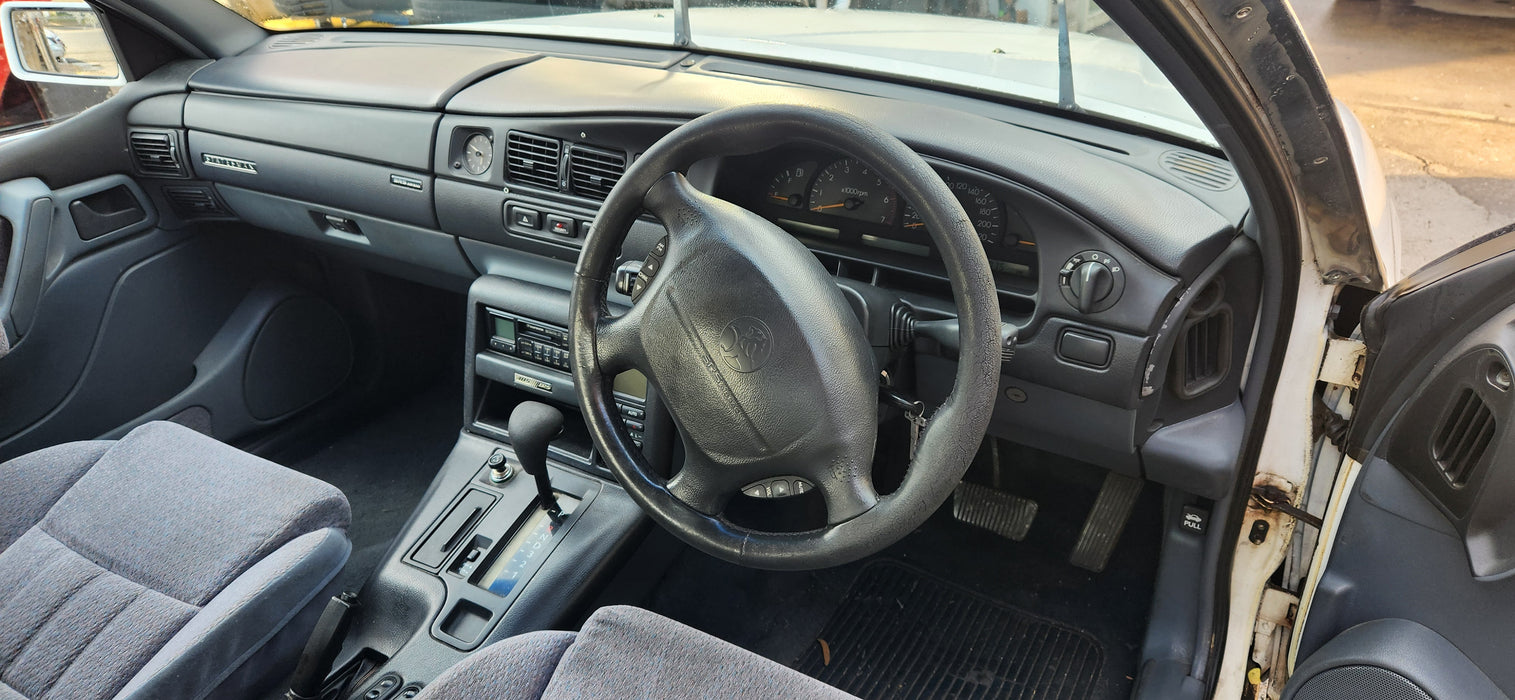 A230 - VR Holden Statesman V6 LG2, Auto M30 173,XXXkms Alaskan White #J064