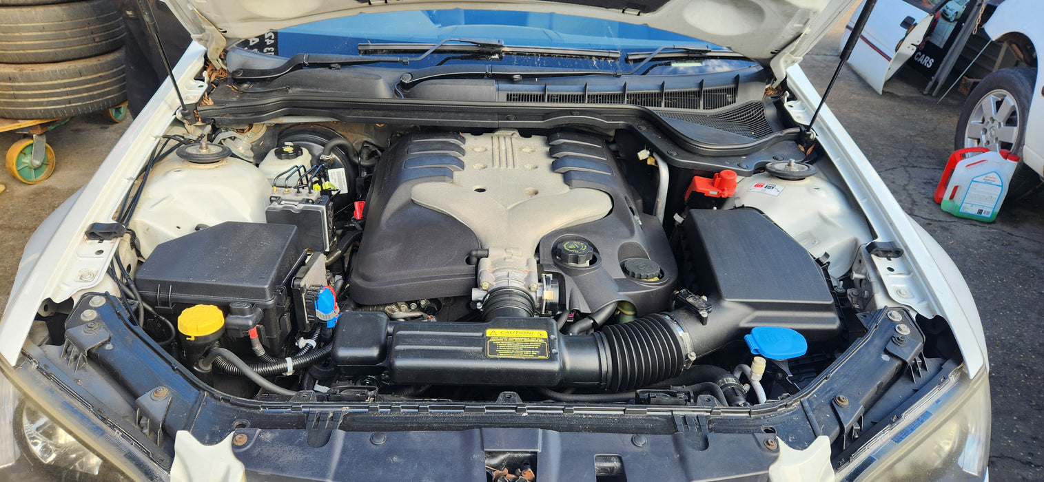 A215 - VE Holden Commodore - LY7 Alloytec Engine 197,XXXkms VIN #6G1EL85789L301642 Eng # LY7 083030257
