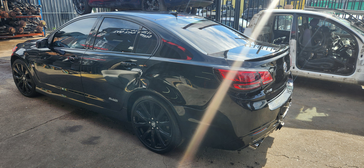 A218 - VF SV6 Holden Commodore - Bootlid - PHANTOM BLACK #690F